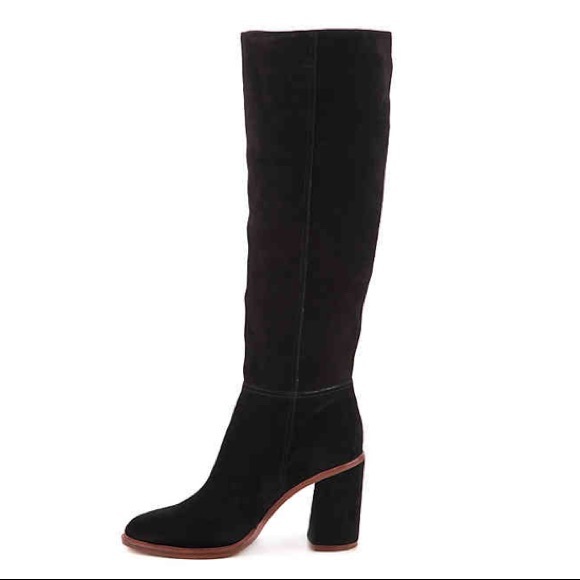 Vince Camuto Shoes - 🦋 🎉HP 🎉 Black Vince Camuto Tall Shaft Boots